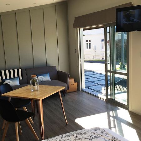 Kohimarama Beach Bed & Breakfast - Style And Privacy In Superb Location Auckland Buitenkant foto